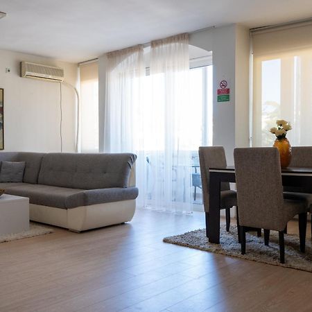 Apartment In City Center Of سكوبجي المظهر الخارجي الصورة