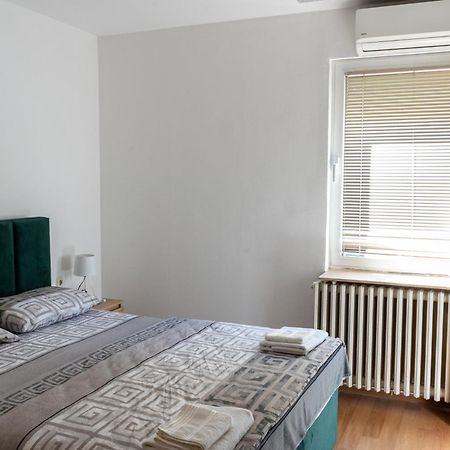 Apartment In City Center Of سكوبجي المظهر الخارجي الصورة